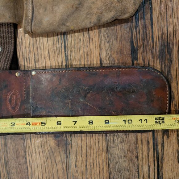 Lot of (2) Vintage Heavy Cowhide and Leather Tool/Carpenter/Fence Builder Belts - Picture 5 of 10